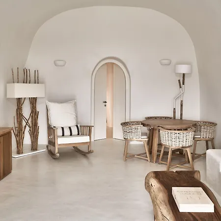 Mystique, A Luxury Collection Hotel, Santorini (adults Only) אויה