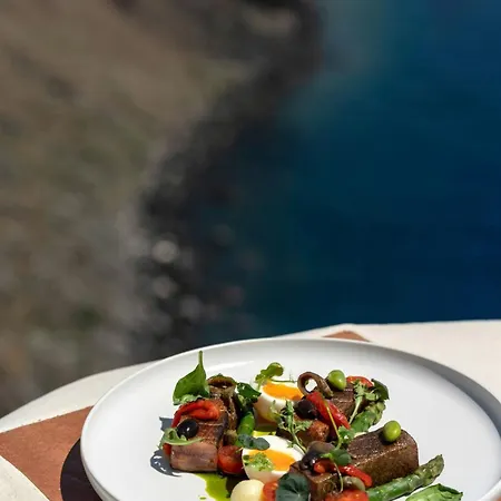 Mystique, A Luxury Collection Hotel, Santorini (adults Only) 5*