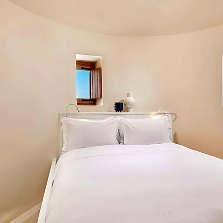 Mystique, A Luxury Collection Hotel, Santorini (adults Only)