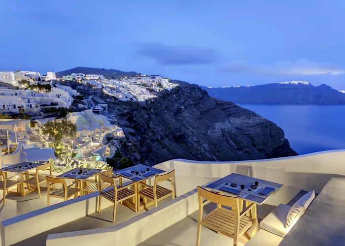 Mystique, A Luxury Collection Hotel, Santorini (adults Only) Οία