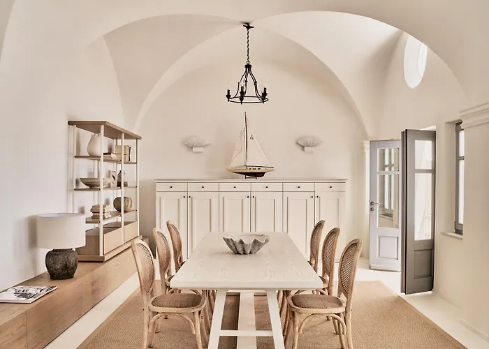 Mystique, A Luxury Collection Hotel, Santorini (adults Only) Ξενοδοχείο Οία