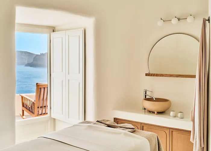 Mystique, A Luxury Collection Hotel, Santorini (adults Only) 5*