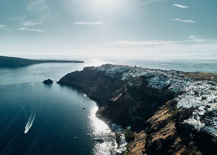 Mystique, A Luxury Collection Hotel, Santorini (adults Only) Oia (Santorini)