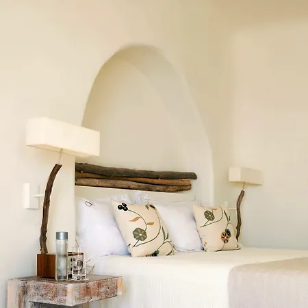 Mystique, A Luxury Collection Hotel, Santorini (adults Only) Oia (Santorini)